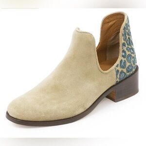 CHARLESTON SHOE CO. Beige Suede Ankle Boot with Blue Leopard Heel